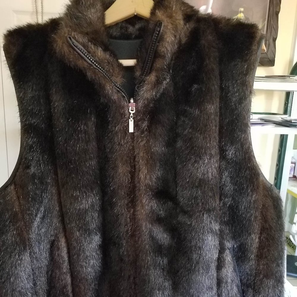 GIACCA GALLERY Faux Fur Woman's Lined/Reversible Winter Vest